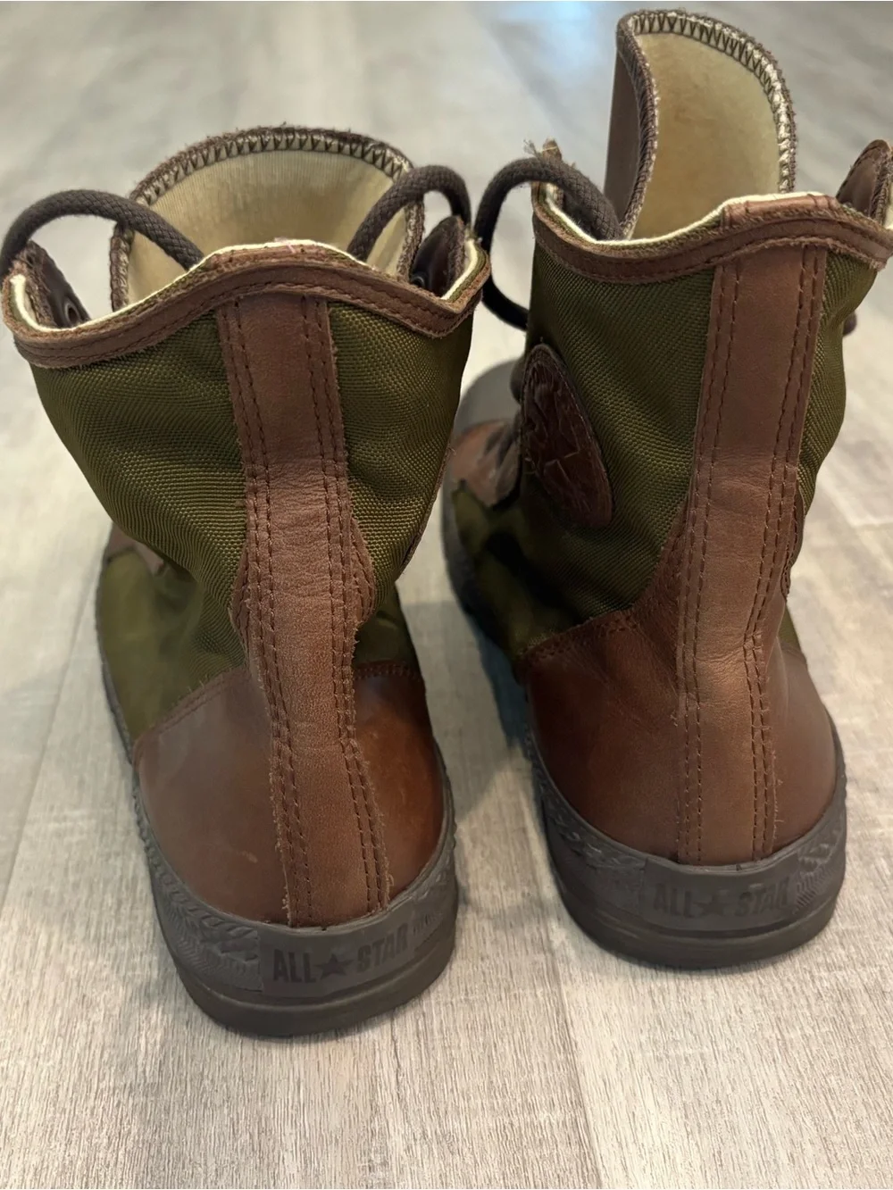 Converse Men's Boot in Olive Green and Brown (only worn once)
